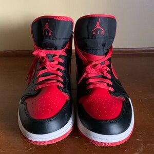 Jordan Nike Air 1 Mid Men's Shoes Black/Fire Red-White